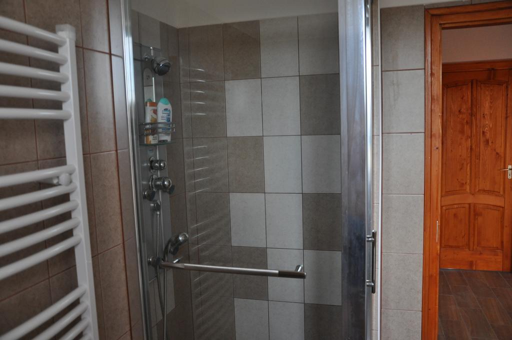 Maros Vendeghaz Hotel Morahalom Bagian luar foto